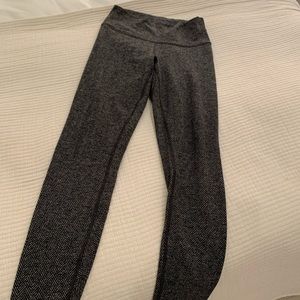 Lululemon Full Length Houndstooth leggings